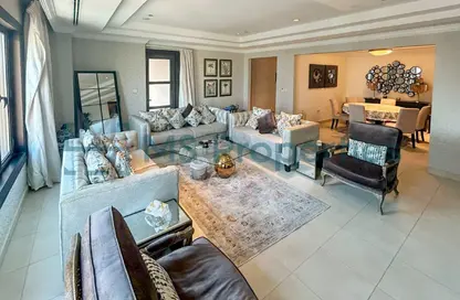 شقة - 3 غرف نوم - 4 حمامات للايجار في طريق بورتو الشرقي - بورتو أرابيا - جزيرة اللؤلؤة - الدوحة