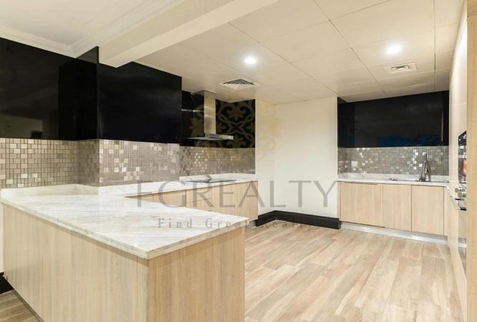 980922 - Property Image 2