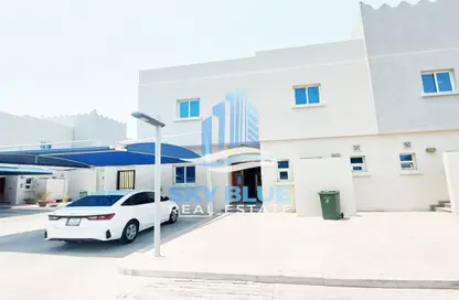 Villa - 4 Bedrooms - 6 Bathrooms for rent in Ain Khaled - Doha
