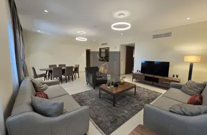 Apartment - 3 Bedrooms - 3 Bathrooms for rent in West Walk - Al Waab - Doha