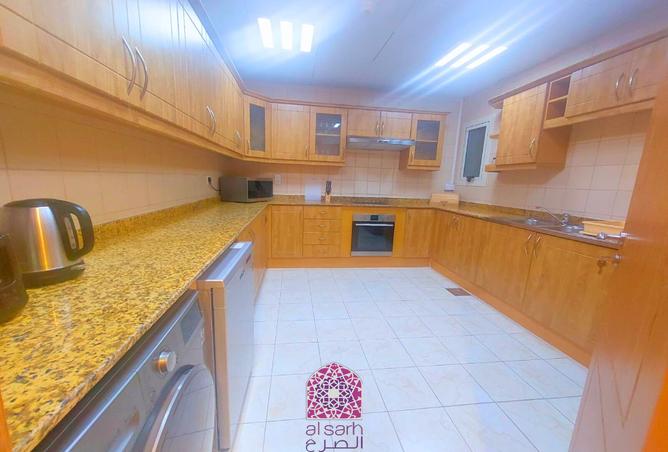 871137 - Property Image 3