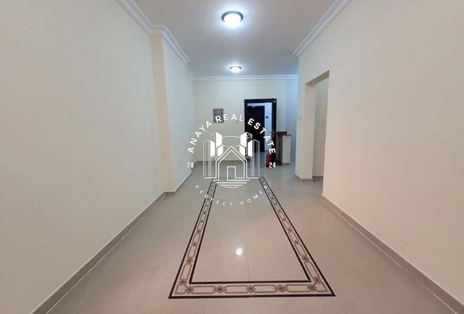 985884 - Property Image 2