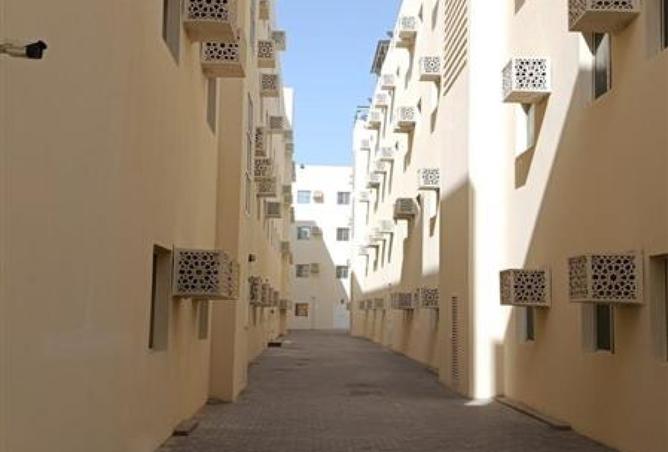 990686 - Property Image 2