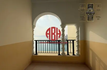 Apartment - Studio - 1 Bathroom for rent in Viva West - Viva Bahriyah - The Pearl Island - Doha