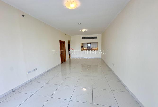 886494 - Property Image 3