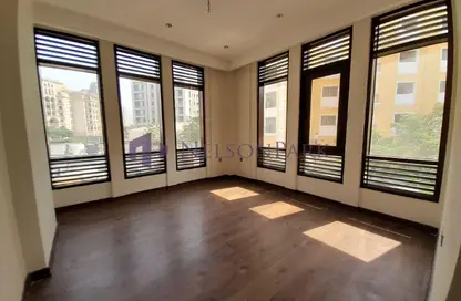 Apartment - 2 Bedrooms - 2 Bathrooms for rent in Giardino Apartments - The Pearl Island - Doha