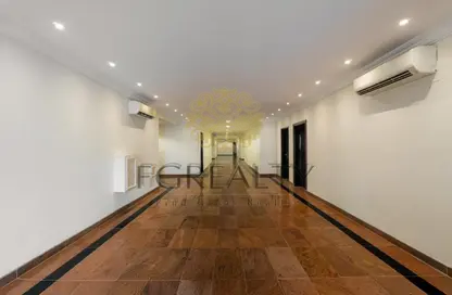 Whole Building - Studio - 7+ Bathrooms for sale in Al Nasr Street - Al Nasr - Doha