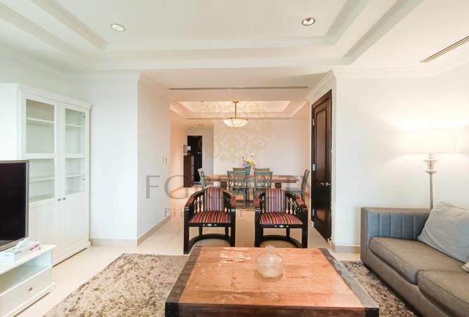 975862 - Property Image 2