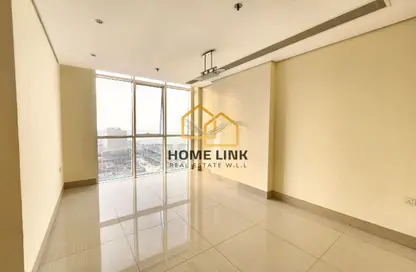Apartment - 2 Bedrooms - 2 Bathrooms for rent in Marina Residences 195 - Marina District - Lusail
