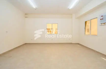 سكن عمال - استوديو للايجار في المنطقة الصناعية 4 - المنطقة الصناعية - المنطقة الصناعية - الدوحة