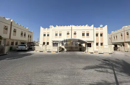 Outdoor Building image for: Compound - 5 Bedrooms - 4 Bathrooms for rent in Al Sadd Road - Al Sadd - Doha, Image 1