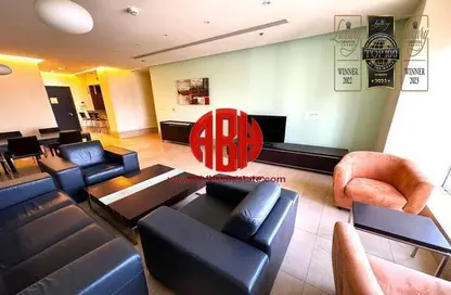 Apartment - 2 Bedrooms - 2 Bathrooms for rent in West Bay Tower - West Bay - West Bay - Doha