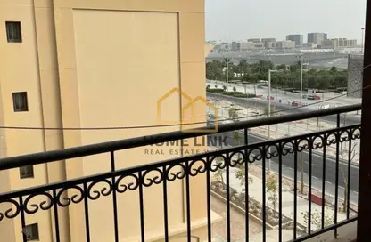 Apartment - 2 Bedrooms - 3 Bathrooms for sale in Piazza 3 - La Piazza - Fox Hills - Lusail