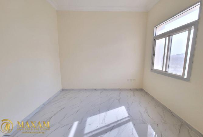 993966 - Property Image 3