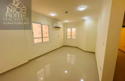 Apartment - 2 Bedrooms - 2 Bathrooms for rent in Fereej Kulaib - Doha