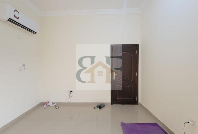 953226 - Property Image 3
