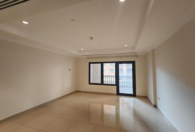 935148 - Property Image 2