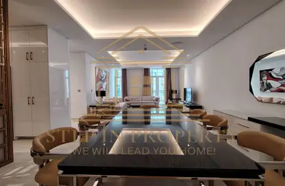 Apartment - 2 Bedrooms - 4 Bathrooms for rent in Floresta Gardens - Floresta Gardens - The Pearl Island - Doha