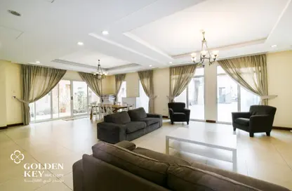 Villa - 4 Bedrooms - 6 Bathrooms for rent in West Gate - West Bay Lagoon - Doha