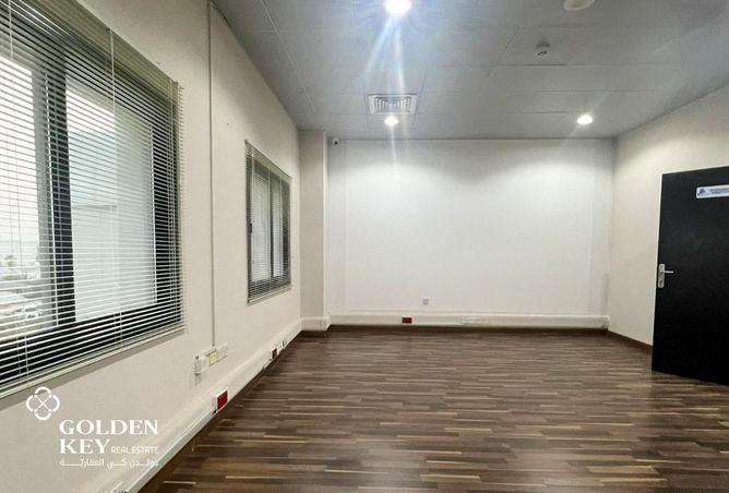 995244 - Property Image 3