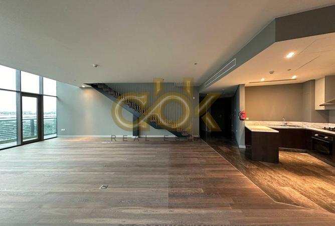 972277 - Property Main Image