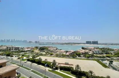Apartment - 2 Bedrooms - 2 Bathrooms for rent in West Porto Drive - Porto Arabia - The Pearl Island - Doha
