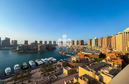 Apartment - 2 Bedrooms - 2 Bathrooms for rent in Burj Eleganté - Porto Arabia - The Pearl Island - Doha