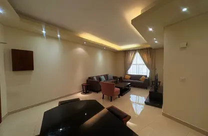 Apartment - 2 Bedrooms - 2 Bathrooms for rent in Al Sadd Road - Al Sadd - Doha