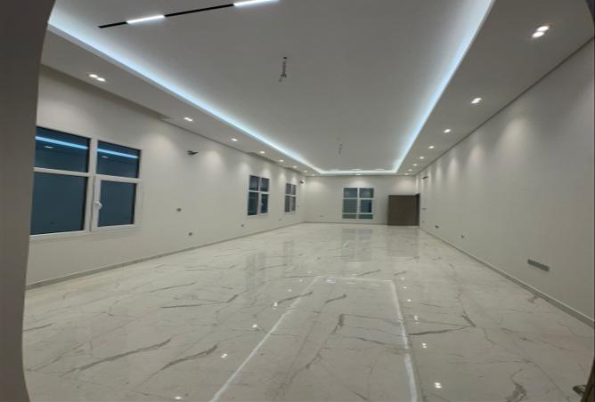 953752 - Property Image 3