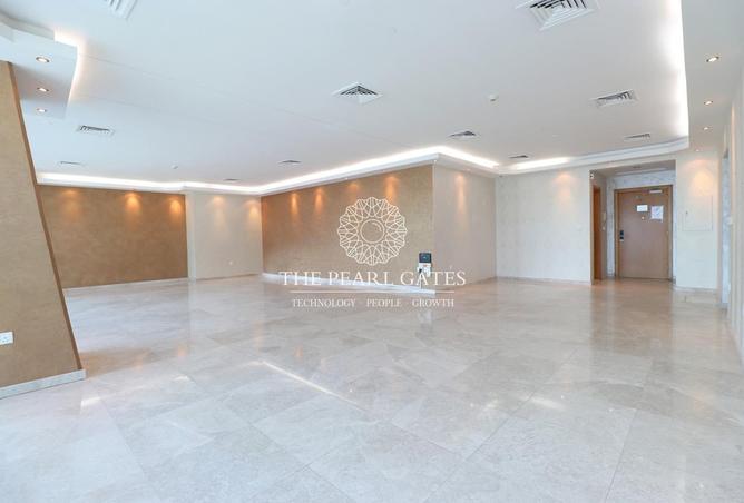 864948 - Property Image 3
