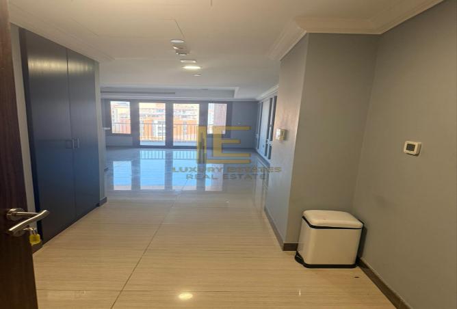 1008333 - Property Image 3