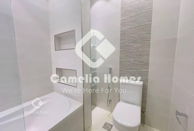 960371 - Property Image 2