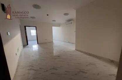 Apartment - 2 Bedrooms - 2 Bathrooms for rent in Umm Ghwailina Comm - Umm Ghuwalina - Umm Ghuwailina - Doha