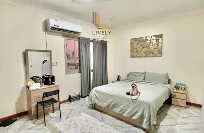Apartment - 1 Bedroom - 2 Bathrooms for rent in Al Dafna - Al Dafna - Doha