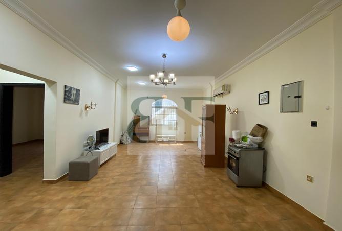 935906 - Property Image 2