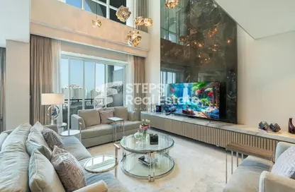 Penthouse - 3 Bedrooms - 5 Bathrooms for rent in Viva West - Viva Bahriyah - The Pearl Island - Doha