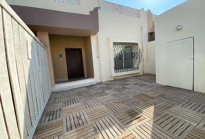 985773 - Property Image 2