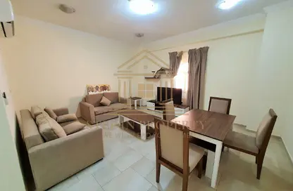 شقة - 2 غرف نوم - 2 حمامات للايجار في شارع السد - السد - الدوحة