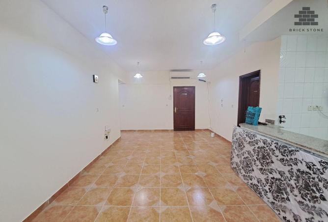 961493 - Property Main Image