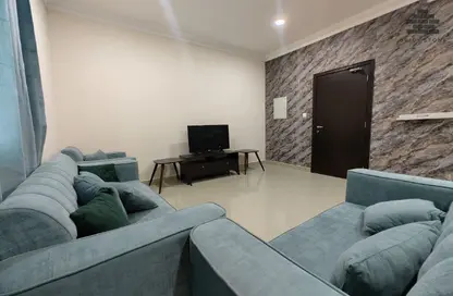 Apartment - 1 Bedroom - 1 Bathroom for rent in Hadramout Street - Doha Al Jadeed - Doha