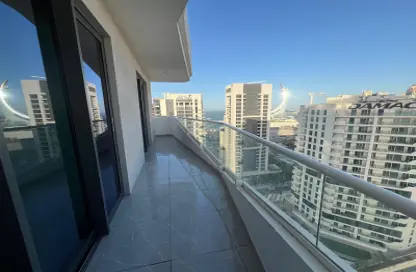 Apartment - 1 Bedroom - 2 Bathrooms for rent in Lusail Residence - Marina District - Lusail