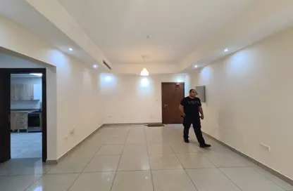 Apartment - 2 Bedrooms - 2 Bathrooms for rent in Al Mansoura - Al Mansoura - Doha
