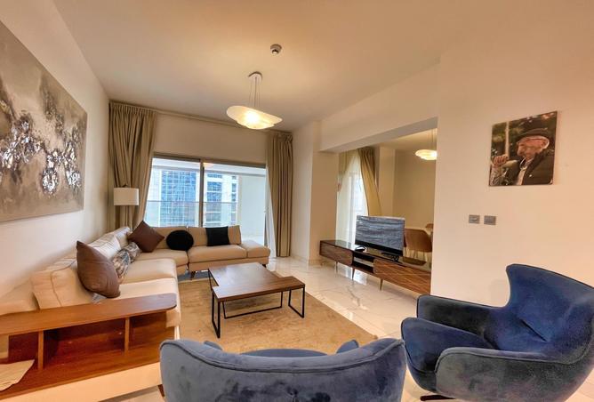 916451 - Property Image 3