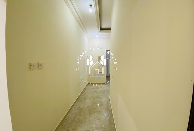 971944 - Property Image 3