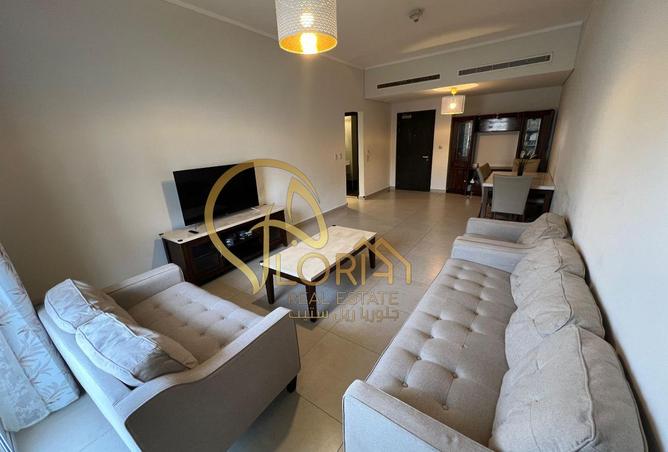 912081 - Property Image 3