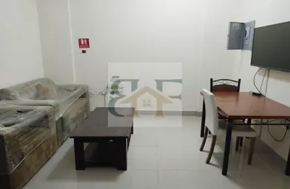 Apartment - 2 Bedrooms - 1 Bathroom for rent in Al Muntazah Street - Al Muntazah - Doha