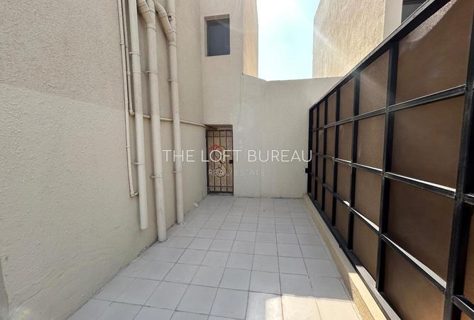 911913 - Property Image 3