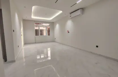 Apartment - 2 Bedrooms - 2 Bathrooms for rent in Al Messila - Al Messila - Doha