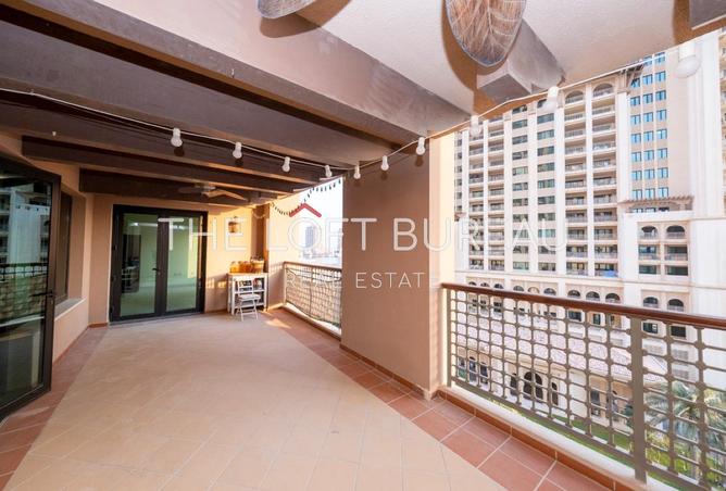 982321 - Property Image 2