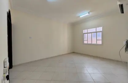 Apartment - 3 Bedrooms - 2 Bathrooms for rent in Old Airport Road - Old Airport Road - Doha Apartment - 3 Bedrooms - 2 Bathrooms for rent in Old Airport Road - Old Airport Road - Doha